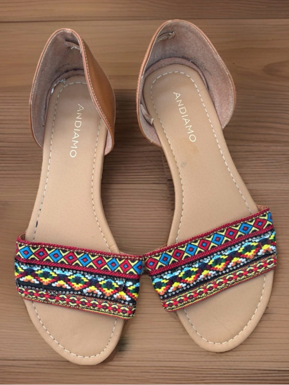 Andiamo Women’s Slip-On Flat Sandals Sz 9 Boho Colorful Travel Vacation Cruise